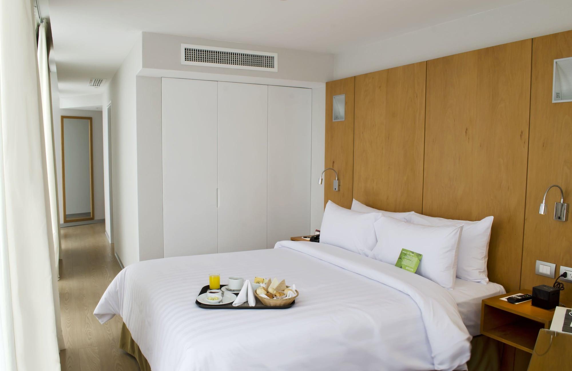 Ramada Encore By Wyndham Lima San Isidro Exterior photo
