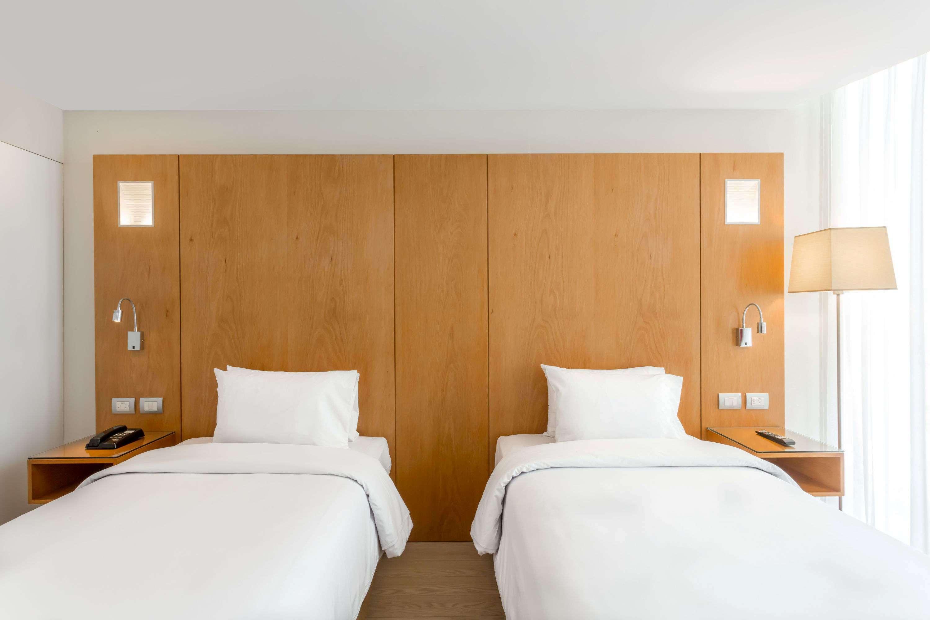 Ramada Encore By Wyndham Lima San Isidro Exterior photo