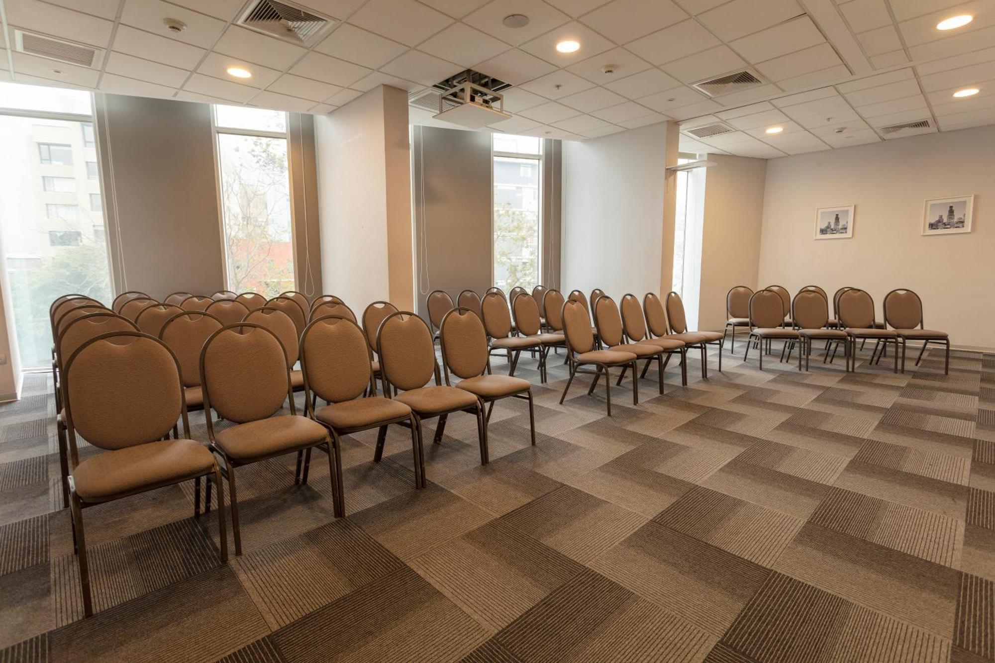 Ramada Encore By Wyndham Lima San Isidro Exterior photo